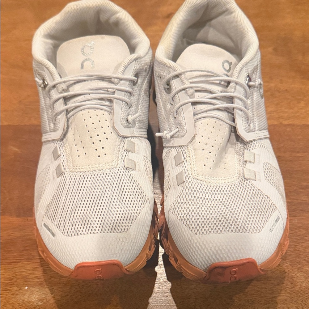 On Running Women's Shoes in White and Tan